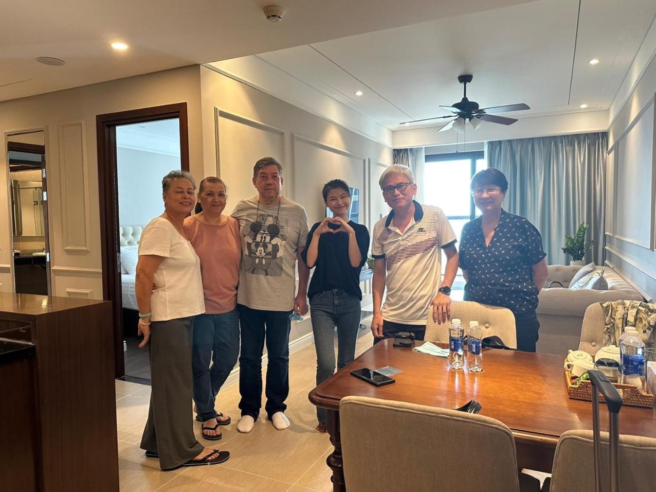 Da Nang Ocean View Luxury Apartment Exteriör bild